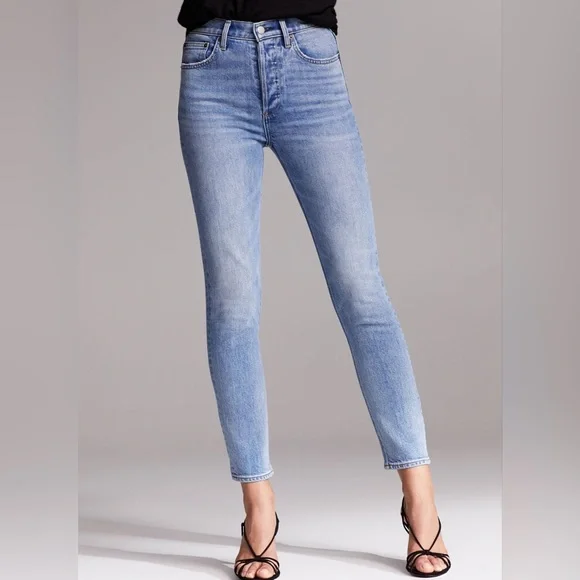 Aritzia Denim Forum The Yoko High Rise Slim Skinny Jeans High Waist Light Wash - Picture 3 of 15